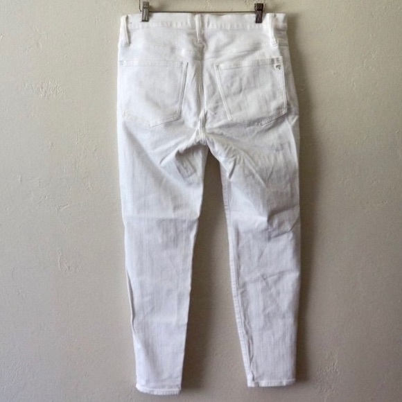 Madewell - White 9” High Rise Skinny Jeans - Picture 7 of 12
